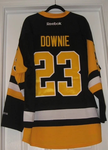 Pittsburgh Penguins Hockey Sweater/Jersey - Steve Downie Cover