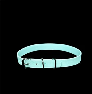 Wasserdichtes Biothan Hundehalsband | Metallschnalle | schwarze Nieten | Ultra langlebig - Bild 1 von 28