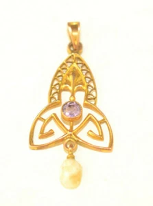 ANTIQUE 10K YELLOW GOLD AMETHYST & BAROQUE PEARL DROP FILIGREE LAVALIERE PENDANT - Bild 1 von 4