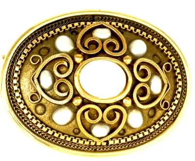 Corazones Michal Golan Vintage con Perla de Agua Dulce y Broche Tono Dorado Perla Imitación Foto 1 de 4