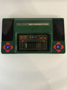 Gioco di calcio vintage 1980, Mattel Electronics, Campionato del Mondo. testato - Foto 1 di 10
