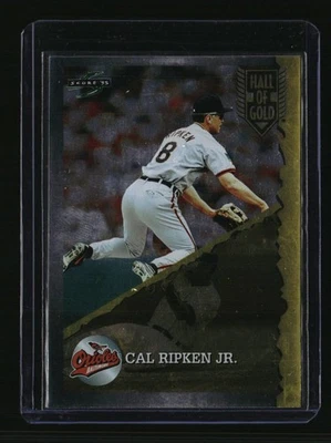 1995 Score #HG6 Cal Ripken Jr. Hall of Gold - Image 1 of 2