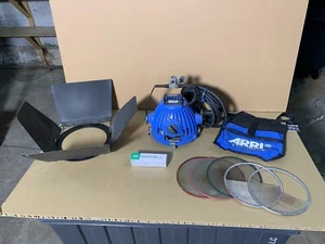 ARRI Arrilite 2000 Plus MFR #L1.36500.A Excellent Condition Complete Spare Bulb - Picture 1 of 6