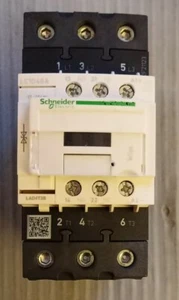 Neu!! Square D (Schneider Electric) LC1D40ABD TeSys D EverLink Kaltgeräteschütz - Bild 1 von 5