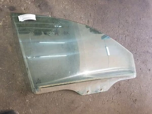 VETRO SCENDENTE PORTA ANTERIORE DX MITSUBISHI SPACE STAR (98-07) MNV 5P/B - Picture 1 of 1