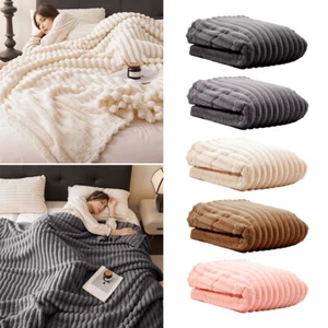 Large Soft Fleece Throw Blanket Stylish Striped Jacquard Sofa Bed Throw Blanket - Picture 1 of 14
