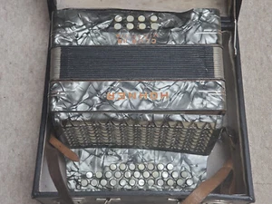 Very nice old Hohner "Victoria Club" button Accordian accordion C/F - Picture 1 of 16