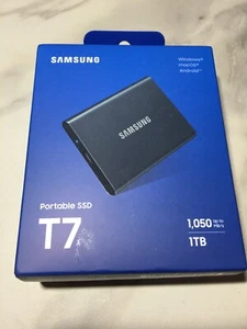 Samsung T7 Portable SSD Drive, 1TB SSD Drive für Windows, MacOS, Android, Neu - Bild 1 von 14