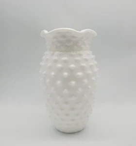 1930-50s LE Smith White Milk Glass Hobnail Vase 8" Ruffled Rim #99 Plate 305 Vtg - Picture 1 of 12