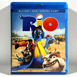 Rio (Blu-ray/DVD, 2011, Widescreen) Like New ! - Picture 1 of 3