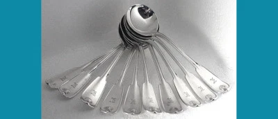 Cuchara BOUILLON de plata de ley en patrón de palma 1871y TIFFANY mono R 5 disponible Foto 1 de 3