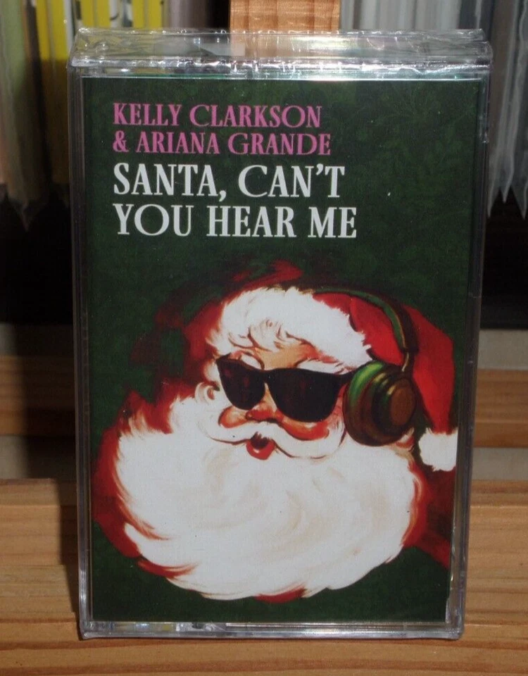 KELLY CLARKSON & ARIANA GRANDE SANTA CAN'T YOU HEAR ME CASSETE SINGLE - Image 1 of 4