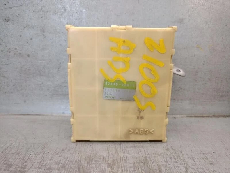 8748028010 centralina riscaldamento per TOYOTA PREVIA II ( R3 ) 2.4 2000 5220894 - Immagine 1 di 4