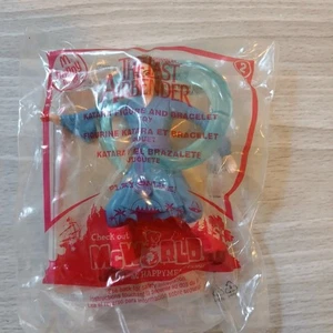 The Last Airbender KATARA figure, Bracelet, & Card - McDonald’s Happy Meal 2010 - Picture 1 of 9