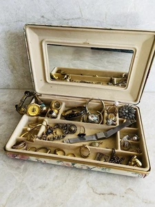 Vintage Estate Mixed Jewelry Lot - NO RESERVE AUCTION 🔥 - Picture 1 of 7