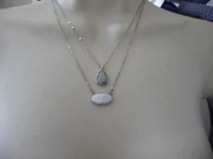 LOFT 2 COLGANTE TONO PLATA GRIS BLANCO PIEDRA CAPAS DOBLE CADENA #18/22-19 - Imagen 1 de 6