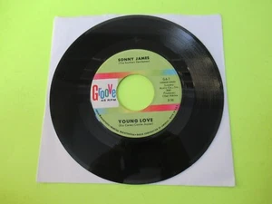 SONNY JAMES BROKEN WINGS / YOUNG LOVE 7" 45 - Picture 1 of 2