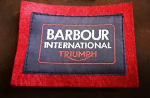 Barbour Embroidered Sew on BARBOUR INTERNATIONAL Patch Badge - Foto 1 di 6