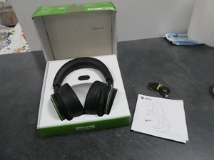 casque Microsoft pour xbox model 1944 ( occasion ) - Photo 1/9