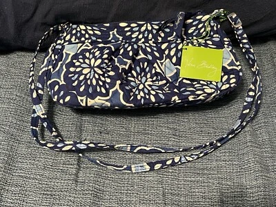 NUEVO Cartera Bandolera Vera Bradley Frannie en Salpicaduras de Pétalos - Nueva con Etiquetas - Azul y Blanco Foto 1 de 4
