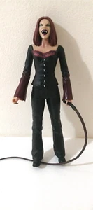 Fox 2004 Buffy The Vampire Slayer WILLOW Action Figure With Whip 15 cm - Picture 1 of 4