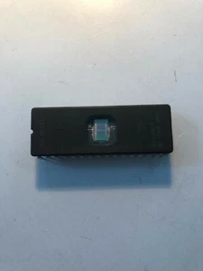 AM27C020 150nS 256Kbx8 UV Eprom memory PDIP-32 AMD tested erased x1 pcs - Imagen 1 de 1