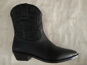 New Women’s Steve Madden Corpus Black Leather Western Ankle Boots Size 8.5 - Picture 1 of 6