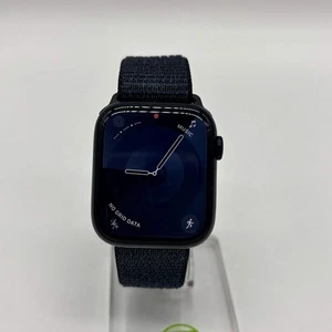 GPS uniquement Apple Watch Series 9 45 mm minuit aluminium MR9A3LL/A - Photo 1 sur 5