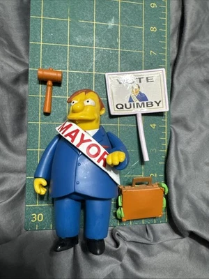 Boneco SIMPSONS World Springfield Mayor Quimby 5” playmates 2002 prefeitura WOS - Imagem 1 de 4