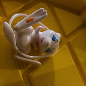 Vintage 2007 Pokemon Figure MewTwo PVC Figure 3" Jakks Pacific - Picture 1 of 2