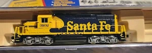 Life-Like N Scale GP-20 Locomotive AT&SF #3102 - Picture 1 of 8