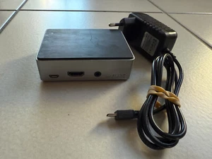 Raspberry Pi 2 B mit Gehäuse und Netzteil, ohne SD-Karte - Bild 1 von 3