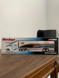 CORGI RACE IMAGE - KENWORTH RACE TRANSPORTER MOPAR (DAVID ALDERMAN) with cert. - Picture 1 of 4
