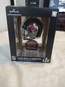 Hallmark Helmet Ornaments Tampa Bay Buccaneers Super Bowl LIV Champs Tom Brady - Picture 1 of 6