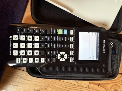 Texas Instruments TI-84 Plus CE-T Grafikrechner mit Schutztasche - Schwarz - Bild 1 von 4