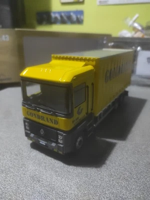 Camion d'epoca scala 1/43 - Immagine 1 di 4