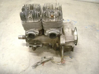 Motor de moto de nieve Polaris Colt 340 1974 de colección, motor Foto 1 de 4