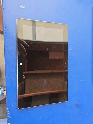 Microsoft Surface 2 32GB, Wi-Fi, 10.6in - Windows RT Untested - Image 1 of 4