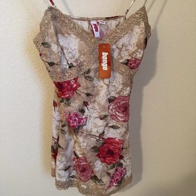 Camiseta sin mangas Y2K encaje cami floral beige rosa Fairycore coqueta correas de espagueti mediana Foto 1 de 4