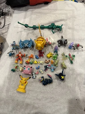 Pokemon TOMY Lote de 20 + Figuras Foto 1 de 4