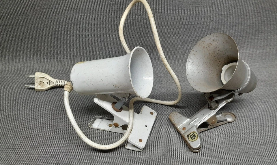 A RESTAURER: 2 spot à pince LITA - Photo 1/4