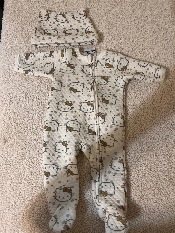 Hello Kitty Baby Hat & Sleeper Size Newborn - Image 1 of 1
