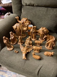 Vintage 17 Piece Ceramic Nativity Set 1972 Large Figurine New Condition Look!! - Picture 1 of 14
