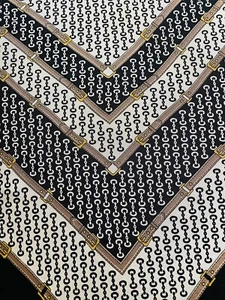 MANOLO BORROMEO Scarf Belt Chain Design White Black Brown 31”x30” - Picture 1 of 5