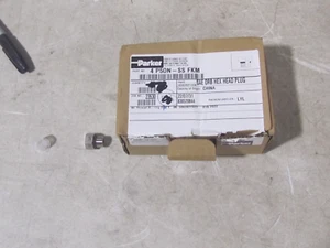 New Parker 4 P50N-SS FKM 7/16-20 SAE-ORB Hex Head Plug 316 Stainless Steel - Picture 1 of 5