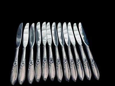 Gorham Silverplate ALOHA 12 Dinner Knives - Image 1 of 2