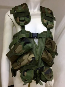 U.S Woodland Tactical Load Bearing Vest - Picture 1 of 3