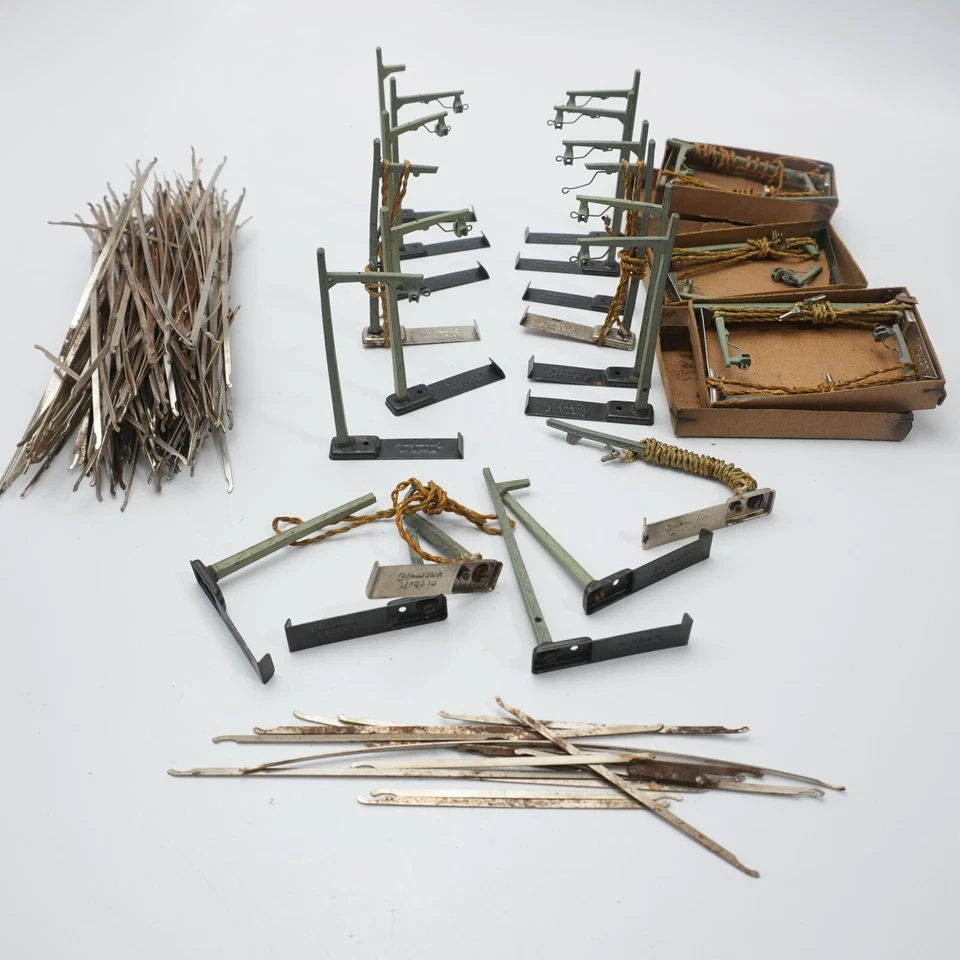 De colección Marklin Vollmer HO Pantógrafo Superior Líneas de Catenaria Postes Mástiles Alambre Foto 1 de 4