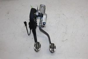 2011-2016 Mini Cooper Countryman Manual Clutch / Brake Pedal OEM - Picture 1 of 18