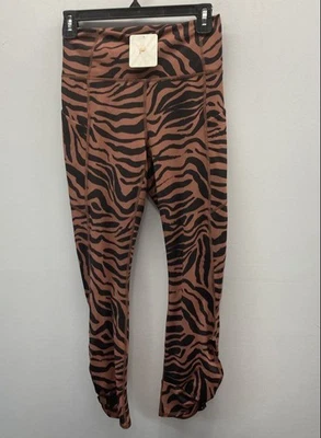 Fabletics женщин красное дерево зебра оазис крутить высокая талия 7/8 леггинсы S новый с Ярлыками - Изображение 1 из 4